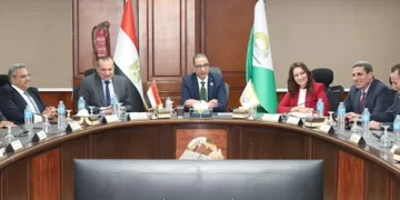 مخطط عمراني متكامل.. الجيزة و«التنمية الحضرية» يبحثان تطوير «عزيز عزت» والكيت كات