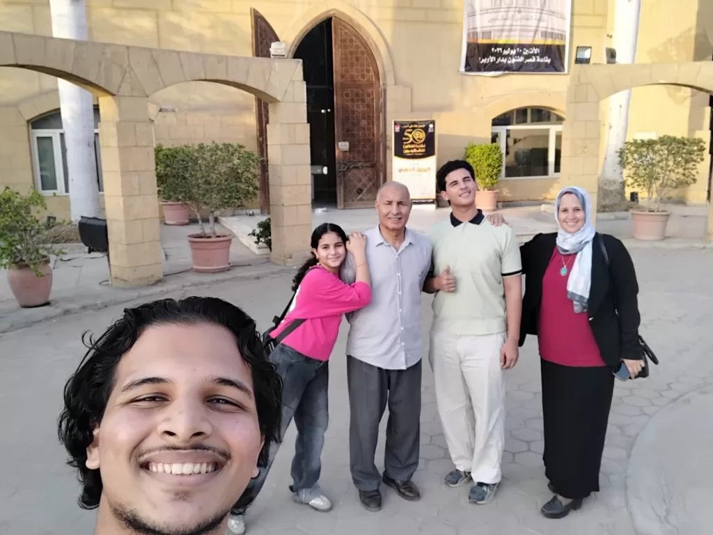 نقابة التشكيليين تُكرّم «أبو الفتوح البرعصي» في احتفالية يوبيلها الذهبي 2 - جريدة الجمهورية WhatsApp Image 2026 08 04 at 4.08.34 AM - جريدة الجمهورية