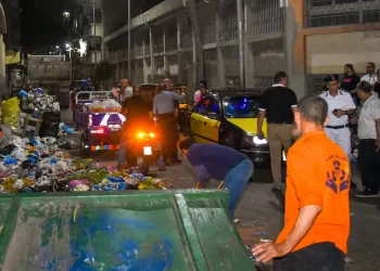 غلق وقطع المرافق عن عقار بفيكتوريا استُخدم لتجميع وفرز المخلفات بالإسكندرية