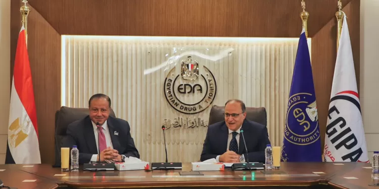 لتعزيز الابتكار ودعم البحث الدوائي.. بروتوكول تعاون بين «الملكية الفكرية» و«هيئة الدواء»