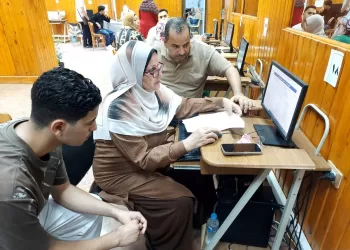 مكتب تنسيق جامعة المنصورة يواصل استقبال طلاب المرحلة الأولى