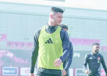قدم عرضًا خياليًا لـ «توفيق» بيراميدز يتحدى «الأحمر»