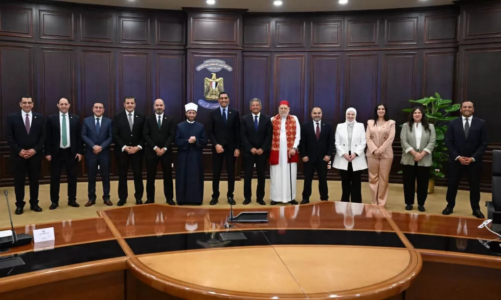 بحضور رئيس الوزراء.. التحالف الوطني ووزارة الشباب يوقعان بروتوكول تعاون استراتيجي بمدينة العلمين 2 - جريدة الجمهورية WhatsApp Image 2026 08 13 at 3.37.20 PM1 - جريدة الجمهورية