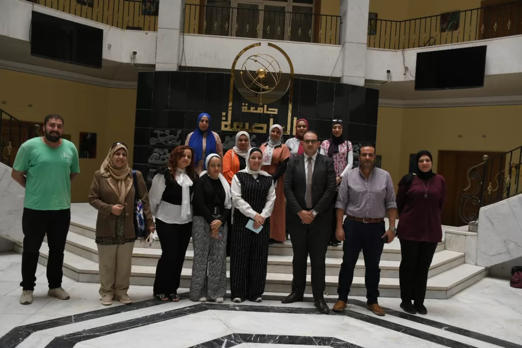 جامعة العاصمة تطوّر مهارات كوادرها الإعلامية في كتابة الخبر الصحفي 15 - جريدة الجمهورية WhatsApp Image 2026 08 13 at 3.38.01 PM 3 - جريدة الجمهورية