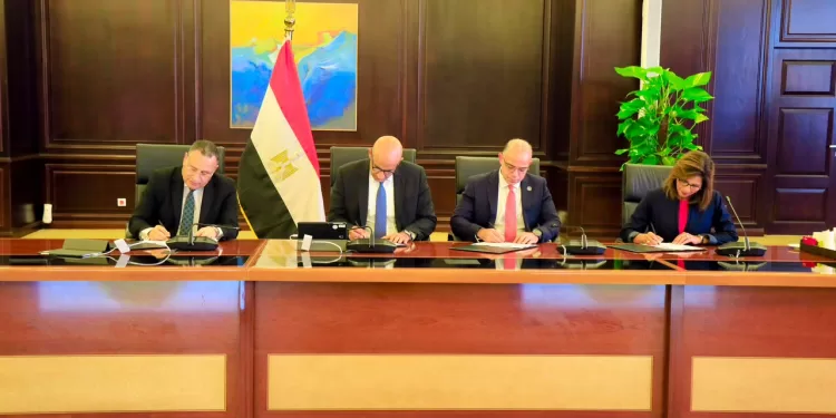 بروتوكول تعاون رباعي لإطلاق «البرنامج الرئاسي لتأهيل النشء المصري للقيادة» 1 - جريدة الجمهورية بروتوكول تعاون رباعي لإطلاق «البرنامج الرئاسي لتأهيل النشء المصري للقيادة»