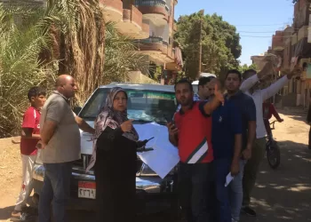 محافظ أسيوط يوجه بتسريع مشروعات “حياة كريمة” بقرية النخيلة