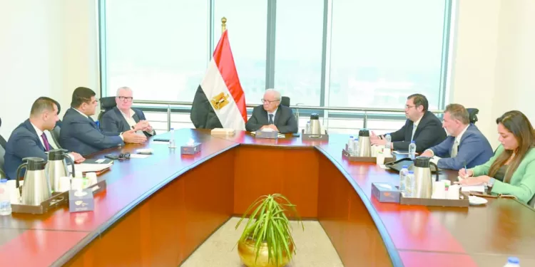 نائب رئيس الوزراء: مصر حريصة على تيسير الإجراءات أمام المستثمرين 1 - جريدة الجمهورية «بيراميدز» يبدأ الأستعداد لـ «أبوقير»