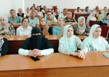 ندوة توعوية بمديرية الزراعة بالبحيرة عن ترشيد الطاقة الكهربائية.. «كل وات يفرق»