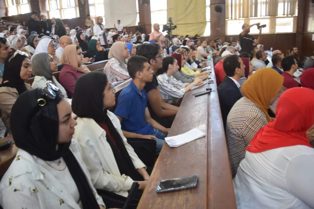 جامعة الإسكندرية تنظم دورة تدريبية مجانية في التمويل والاستثمار بكلية الأعمال 3 - جريدة الجمهورية WhatsApp Image 2026 08 25 at 11.16.58 AM - جريدة الجمهورية