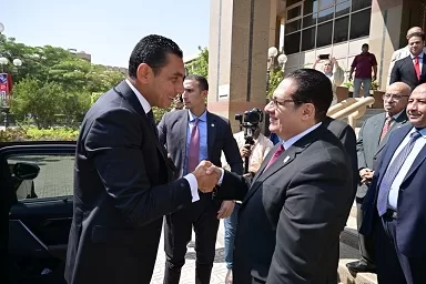 وزير الشباب والرياضة ورئيس جامعة القاهرة يشهدان فعاليات معسكر «قادة المستقبل» 1 - جريدة الجمهورية وزير الشباب والرياضة ورئيس جامعة القاهرة يشهدان فعاليات معسكر «قادة المستقبل»