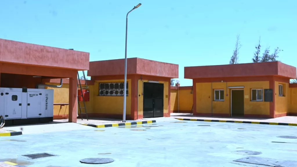 خلال جولة بقرية الحمراء محافظ البحيرة تعلن انخفاض الحد الأدنى للقبول بالثانوي العام إلى 225 درجة و190 درجة لفصول الخدمات 5 - جريدة الجمهورية WhatsApp Image 2026 08 27 at 3.49.20 PM 6 - جريدة الجمهورية