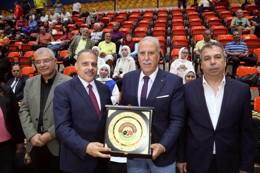 محافظ الشرقية يشهد نهائي بطولة الجمهورية لتنس الطاولة للرواد بالصالة المغطاة بجامعة الزقازيق 3 - جريدة الجمهورية WhatsApp Image 2026 08 30 at 11.16.07 AM - جريدة الجمهورية