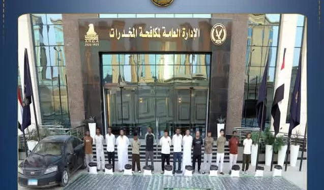 مصرع ثلاثة من «أباطرة السموم» وضبط أعوانهم بعد معركة الآلي.. سقطوا بأكثر من طن مخدرات و154 بندقية بـ130 مليونًا