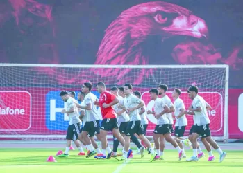 3 جواهر على رادار الأهلى