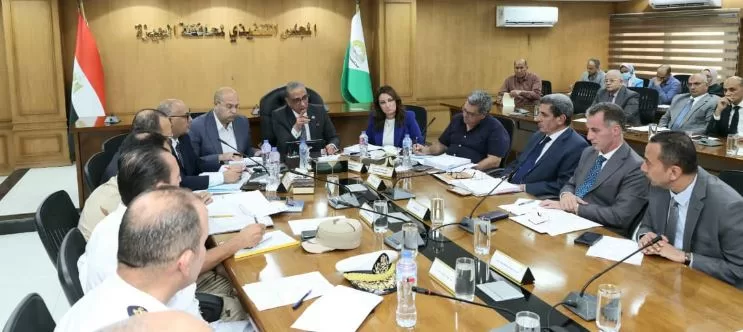محافظ الجيزة يترأس المجلس التنفيذي لمتابعة ضبط الأسواق واستعدادات معارض «أهلاً مدارس» 1 - جريدة الجمهورية محافظ الجيزة يترأس المجلس التنفيذي لمتابعة ضبط الأسواق واستعدادات معارض «أهلاً مدارس»