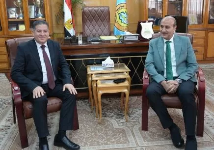 محافظ أسيوط يهنئ «الدكتور مصطفى عبد الغني» لتوليه منصب نائب رئيس جامعة الأزهر للوجه القبلي 2 - جريدة الجمهورية 1 19 - جريدة الجمهورية