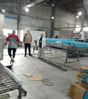 غلق مصنع مياه بدون ترخيص والتحفظ على 130 ألف لتر مياه بالشرقية 2 - جريدة الجمهورية 1 20 - جريدة الجمهورية