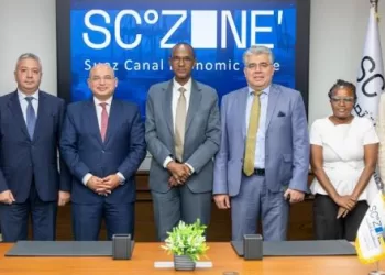 المنطقة الاقتصادية لقناة السويس تبحث التعاون مع كينيا في مجالات التصنيع الأخضر والتنمية المستدامة