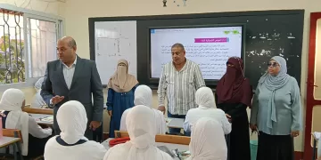 مدير تعليم مطروح يتابع مسار الدراسة بمدرستي نجا سعد الثانوية بنات والعسكرية بنين