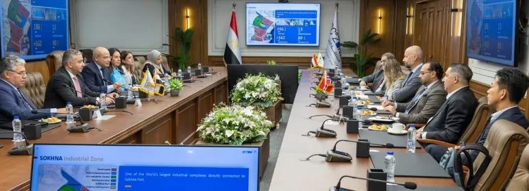 «شيخون» يستقبل السفير النرويجي لبحث تعزيز الاستثمارات بالمنطقة الاقتصادية لقناة السويس