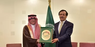 المدير العام لـ«العربية للتنمية الإدارية» يبحث مع رئيس المنظمة العربية للسياحة تعزيز التعاون