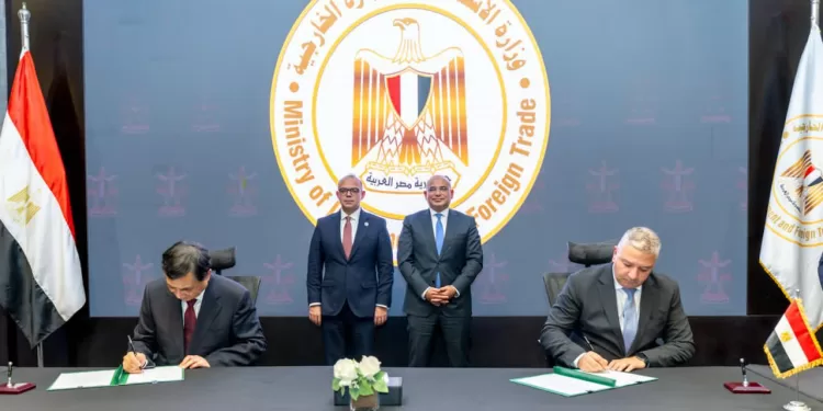 باستثمارات 500 مليون دولار.. مجمع صيني للإطارات بالسخنة يوجه 95% من إنتاجه للتصدير