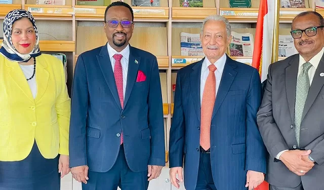 وزير الثقافة السوداني يبحث مع “المصري للشئون الخارجية” تطورات الأوضاع وآفاق التعاون