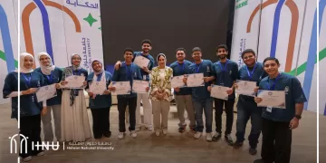 تكريم 40 طالبًا من أوائل الطب والجراحة خلال اليوم التعريفي بجامعة حلوان الأهلية