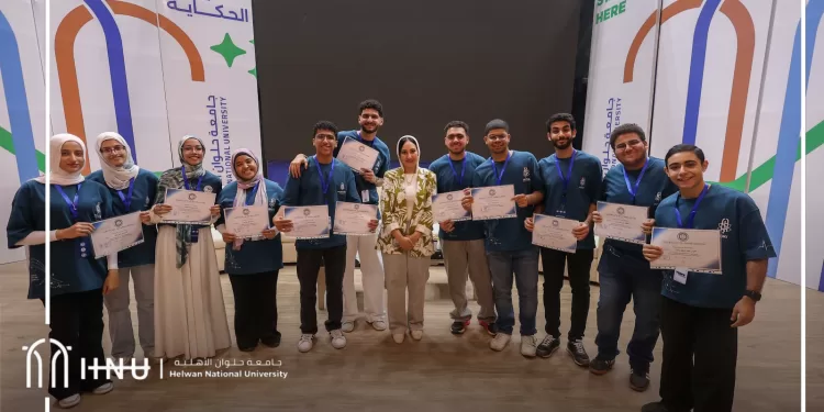 تكريم 40 طالبًا من أوائل الطب والجراحة خلال اليوم التعريفي بجامعة حلوان الأهلية