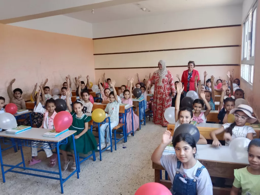 بالورود والأعلام المصرية.. مدارس البحيرة تستقبل تلاميذها مع بداية العام الدراسي الجديد