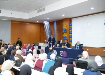 رئيس جامعة المنصورة الأهلية يتفقد انتظام الدراسة ويؤكد جاهزية الكليات والمنشآت التعليمية