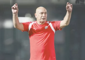 المحترفون يصلون اليوم.. و«العميد» يفتح معركة الدفاع قبل أنجولا 4 - جريدة الجمهورية الجماهير تهاجم شركة الكرة.. و«عبد الحميد» : اسم الزمالك ليس للبيع