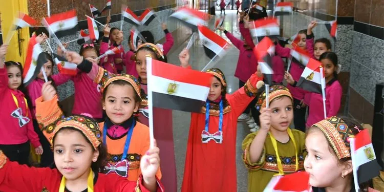 عيادات جديدة ومدرسة للغات ومبادرة «معًا نزرع» وصلت الدلنجات