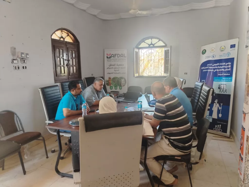 محافظ أسيوط: مشروعات تنموية بقرى أبنوب ضمن «حياة كريمة» لدعم الزراعة وتدوير المخلفات وتحسين جودة الحياة 3 - جريدة الجمهورية WhatsApp Image 2026 09 24 at 12.05.53 PM 1 - جريدة الجمهورية