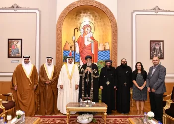 البابا تواضروس يستقبل وزير الاتصالات والمواصلات البحريني ويبحث تعزيز قيم التعايش