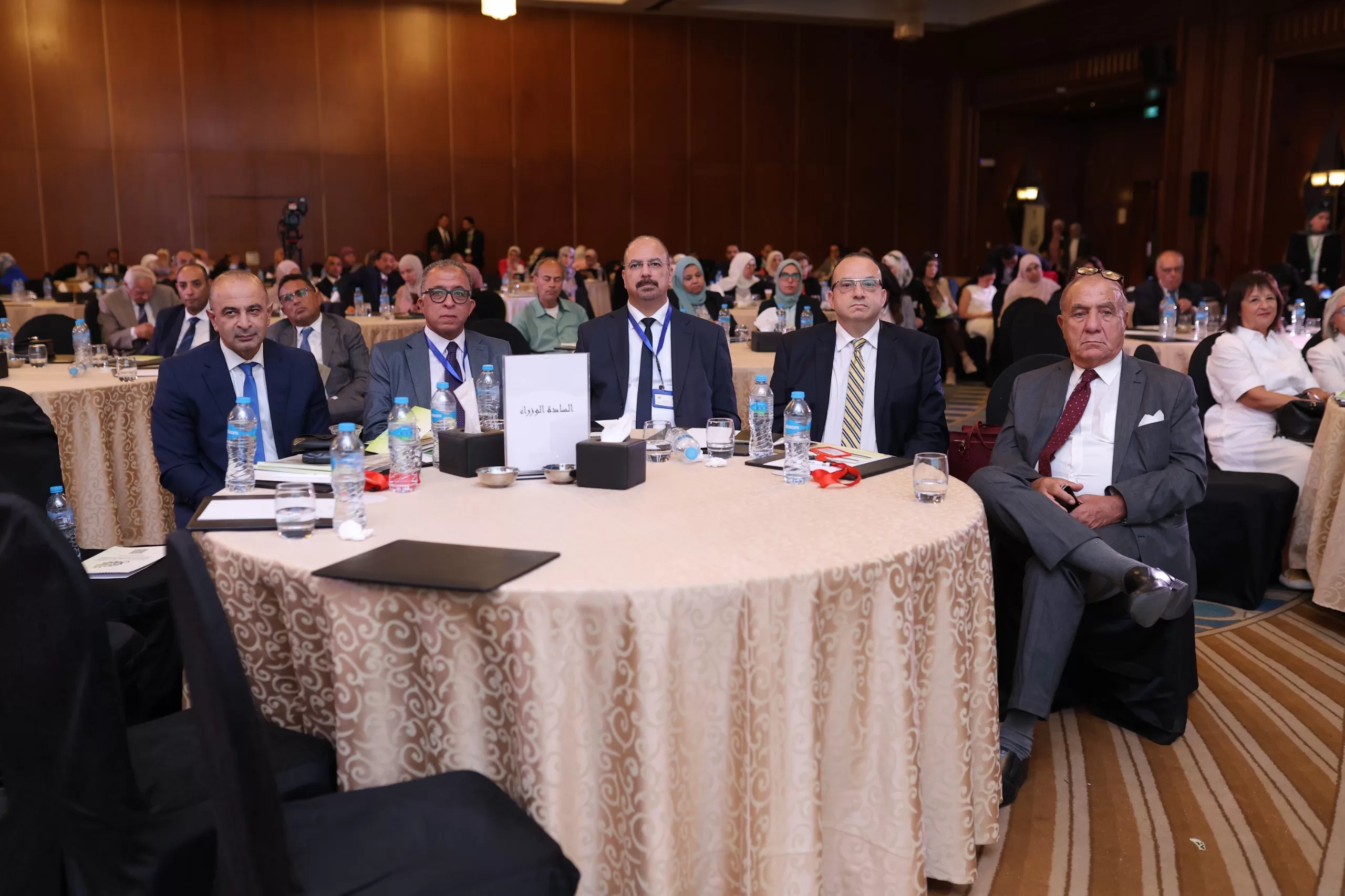فرص وتحديات مشاركة المرأة في سوق العمل.. جلسة حوارية بمعهد التخطيط القومي 2 - جريدة الجمهورية b3acfd00 381b 41f7 84f7 155faf2e7582 - جريدة الجمهورية
