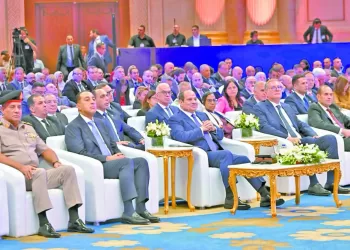 الدولة ملتزمة بإنجاح الاستثمارات ورجال الأعمال
