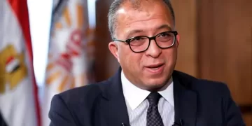 وزراء وخبراء يناقشون تحولات سوق العمل في مؤتمر معهد التخطيط القومي