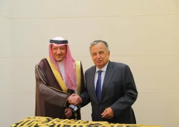 السعودية تهدي جامعة الدول العربية قطعة من كسوة الكعبة المشرفة