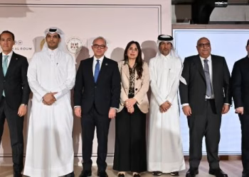 وزير الاستثمار والتجارة الخارجية يفتتح المنطقة الاستثمارية لمشروع علم الروم لشركة «الديار القطرية»