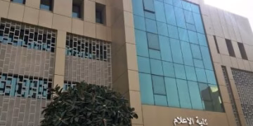 جامعة عين شمس تعلن بدء الدراسة بمرحلة الدراسات العليا بكلية الإعلام