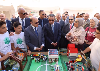 محافظو المنوفية والغربية وكفر الشيخ يتفقدون معرض الفائزين بالمبادرة الوطنية للمشروعات الخضراء الذكية