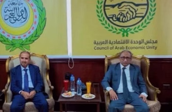 أمين عام «الوحدة الاقتصادية» يبحث مع مندوب اليمن بالجامعة العربية تعزيز التعاون